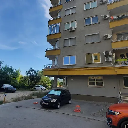 Aleksandra 2 Szkopje